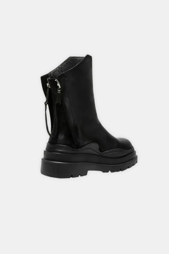 Black Boots With Zipper