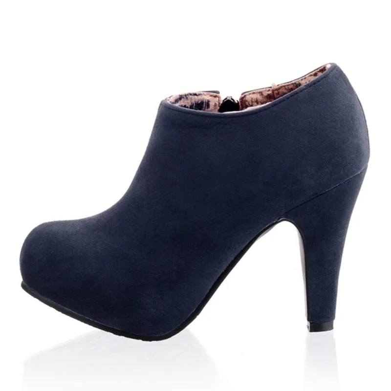 Classy and Sophisticated Low-Cut Style High Heel Boots