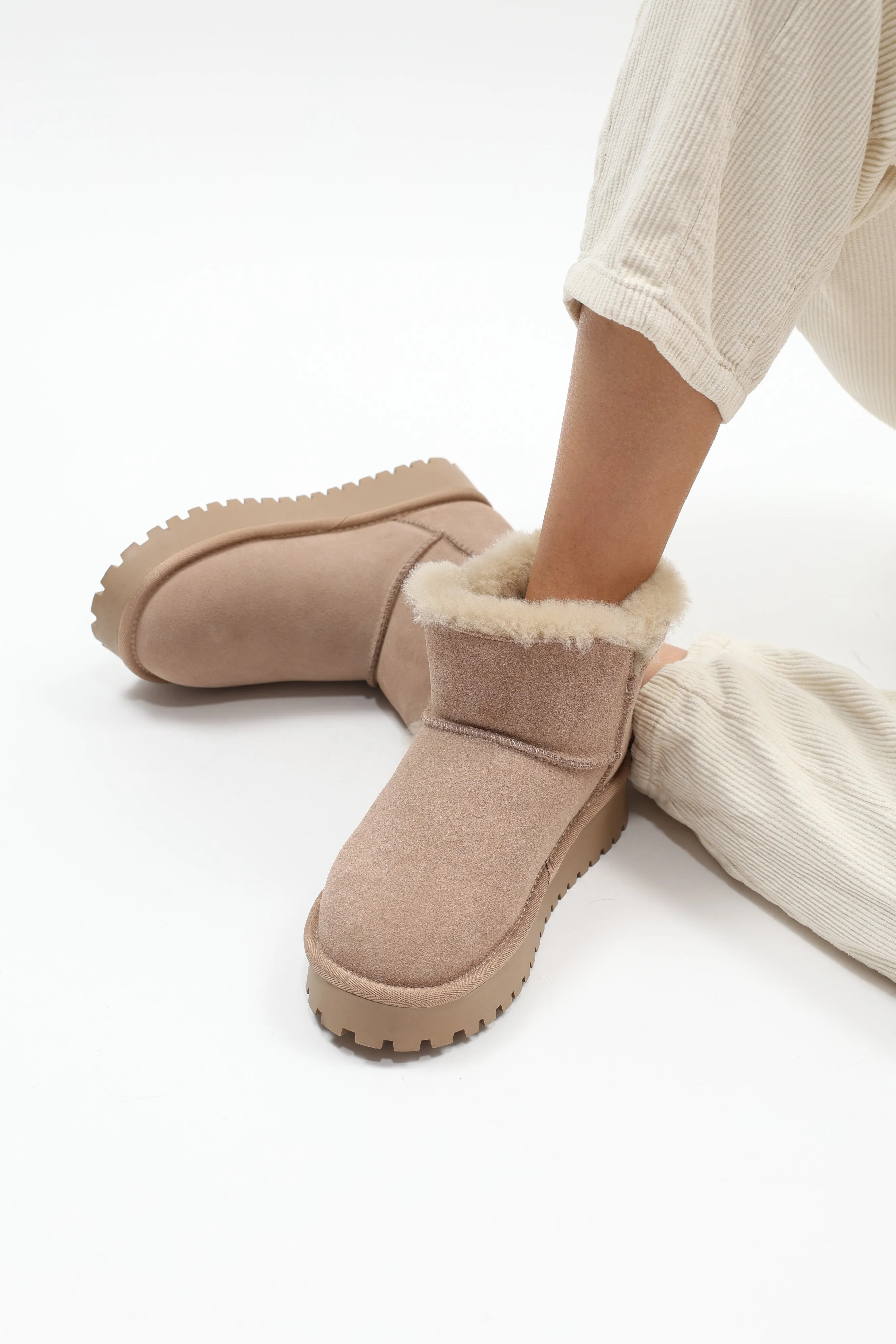 Hestia Beige