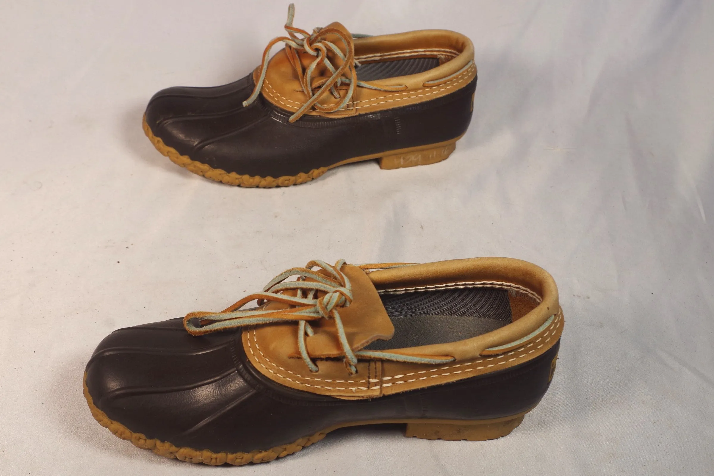 L.L. Bean Ladies' Rubber and Leather Bean Boots - Size 7 (Fits 8)
